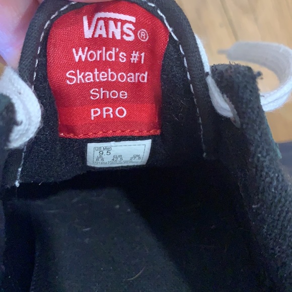 Like New Vans Low Pro Black & White Classics Mens 9.5 - Picture 7 of 7